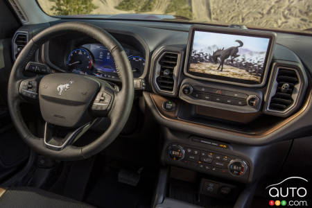 2021 Ford Bronco Sport Badlands, steering wheel,  touchscreen